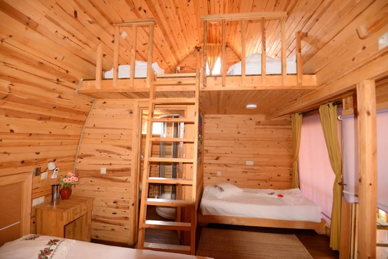 Bed and Breakfast Otantik Tas Ev Dalaman